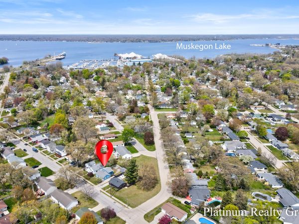 2390 Greenwood Street, Muskegon, MI 49441