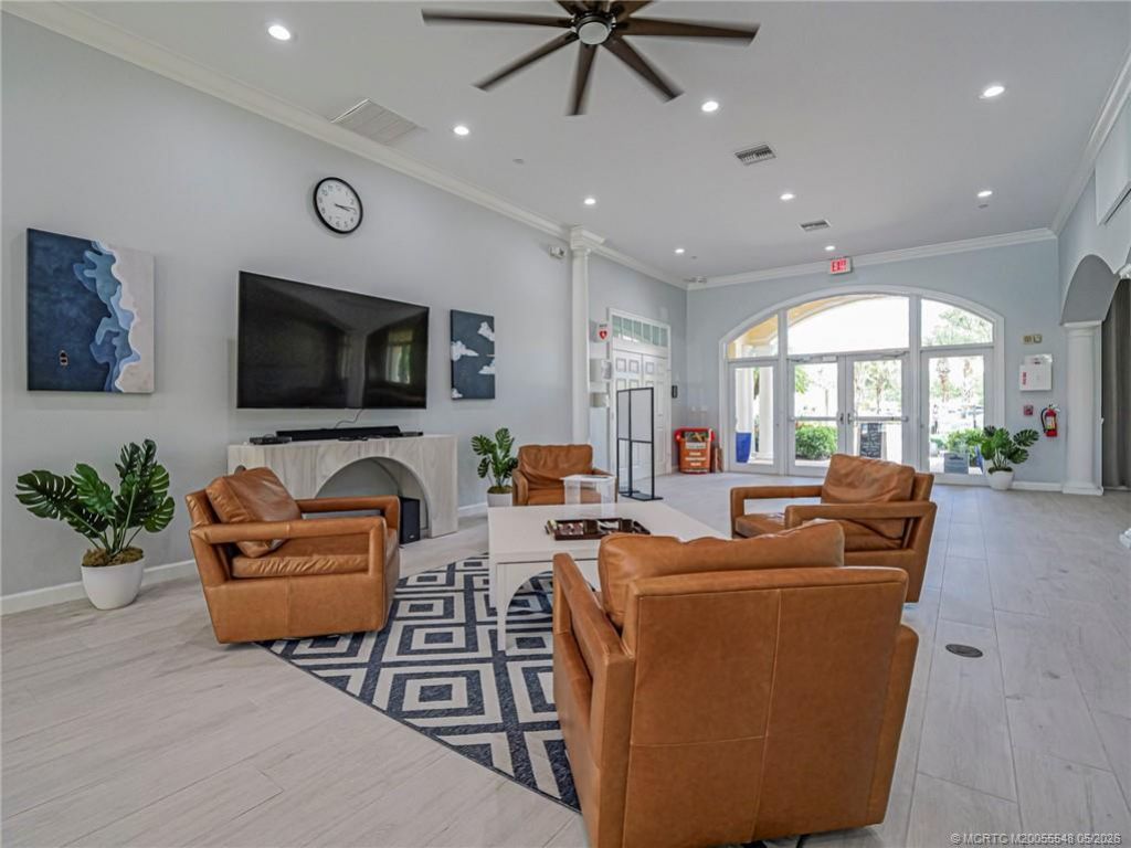 10 Harbour Isle Drive E, Unit 106, Fort Pierce, FL 34949 Photo