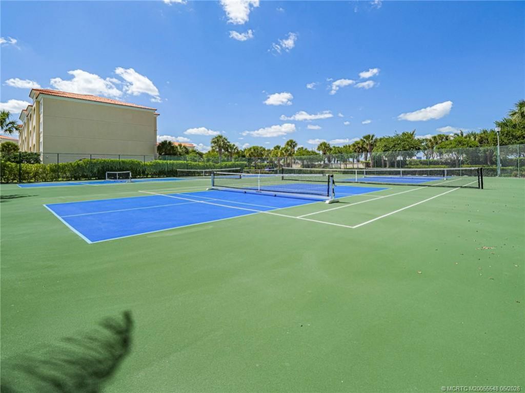 10 Harbour Isle Drive E, Unit 106, Fort Pierce, FL 34949 Photo