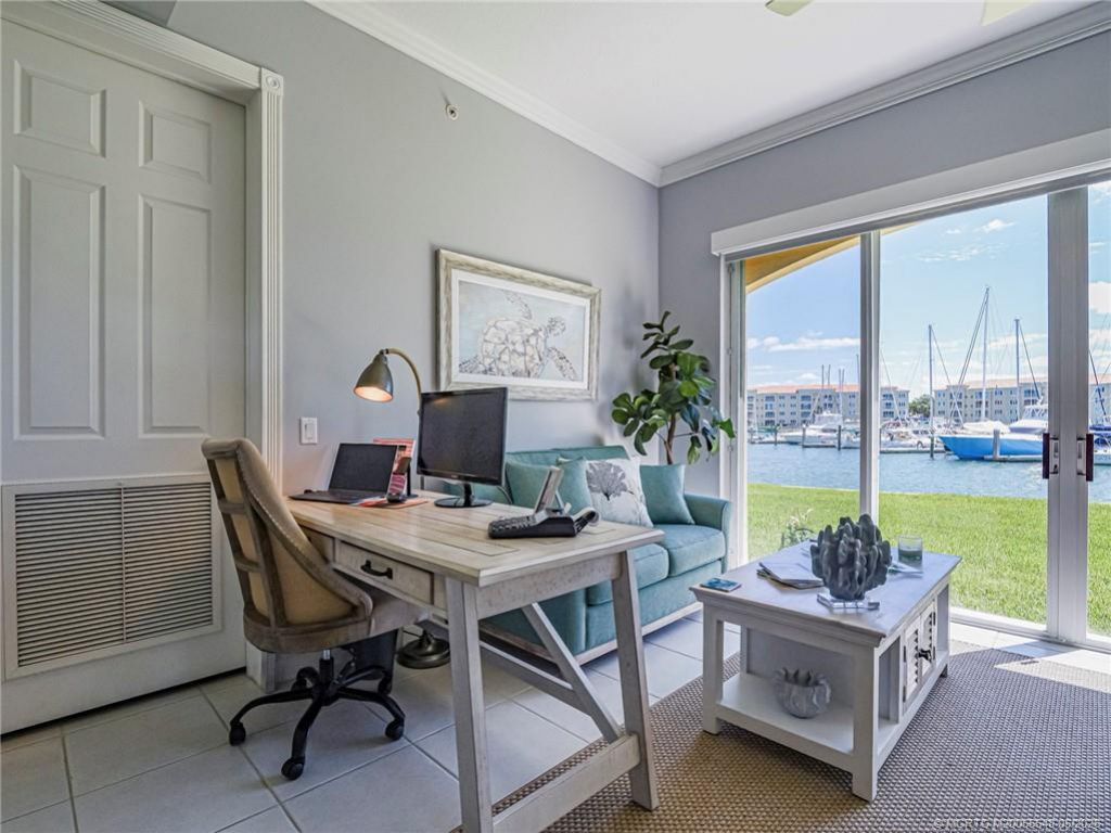 10 Harbour Isle Drive E, Unit 106, Fort Pierce, FL 34949 Photo