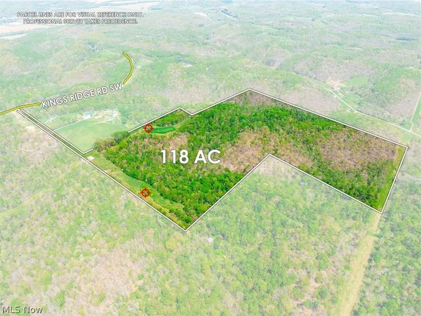 6268 Kings Ridge Road , Newcomerstown, OH 43832