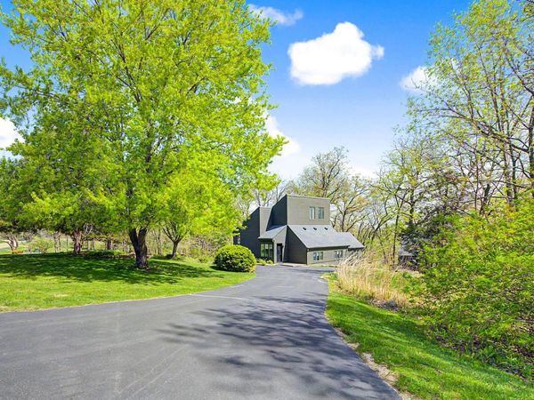 1131 N Clark Lane, GALENA, IL 61036