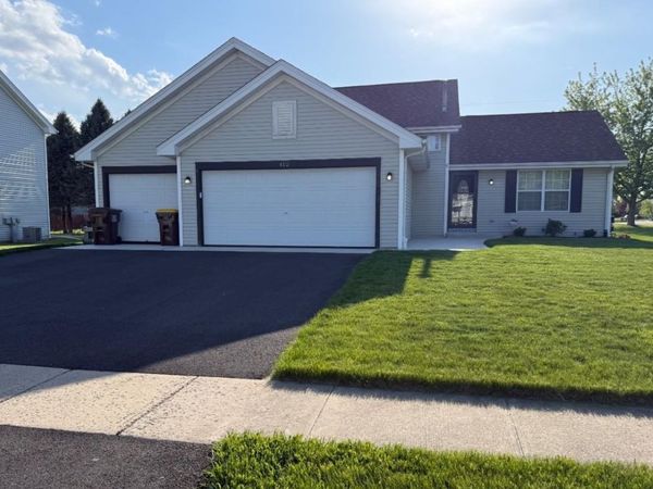412 Brynwood Lane, BELVIDERE, IL 61008