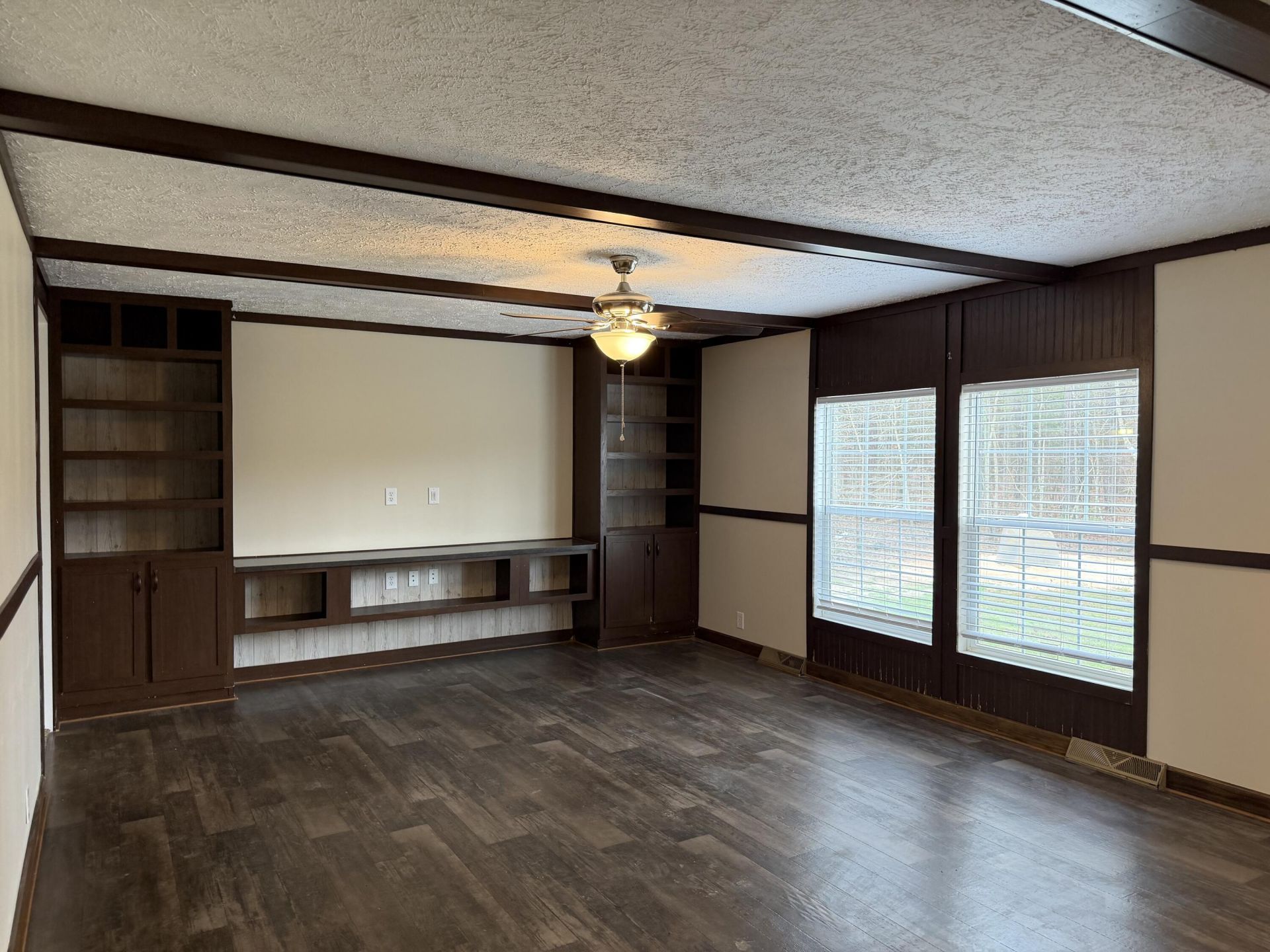 165 Ash Hill Drive Photo 8