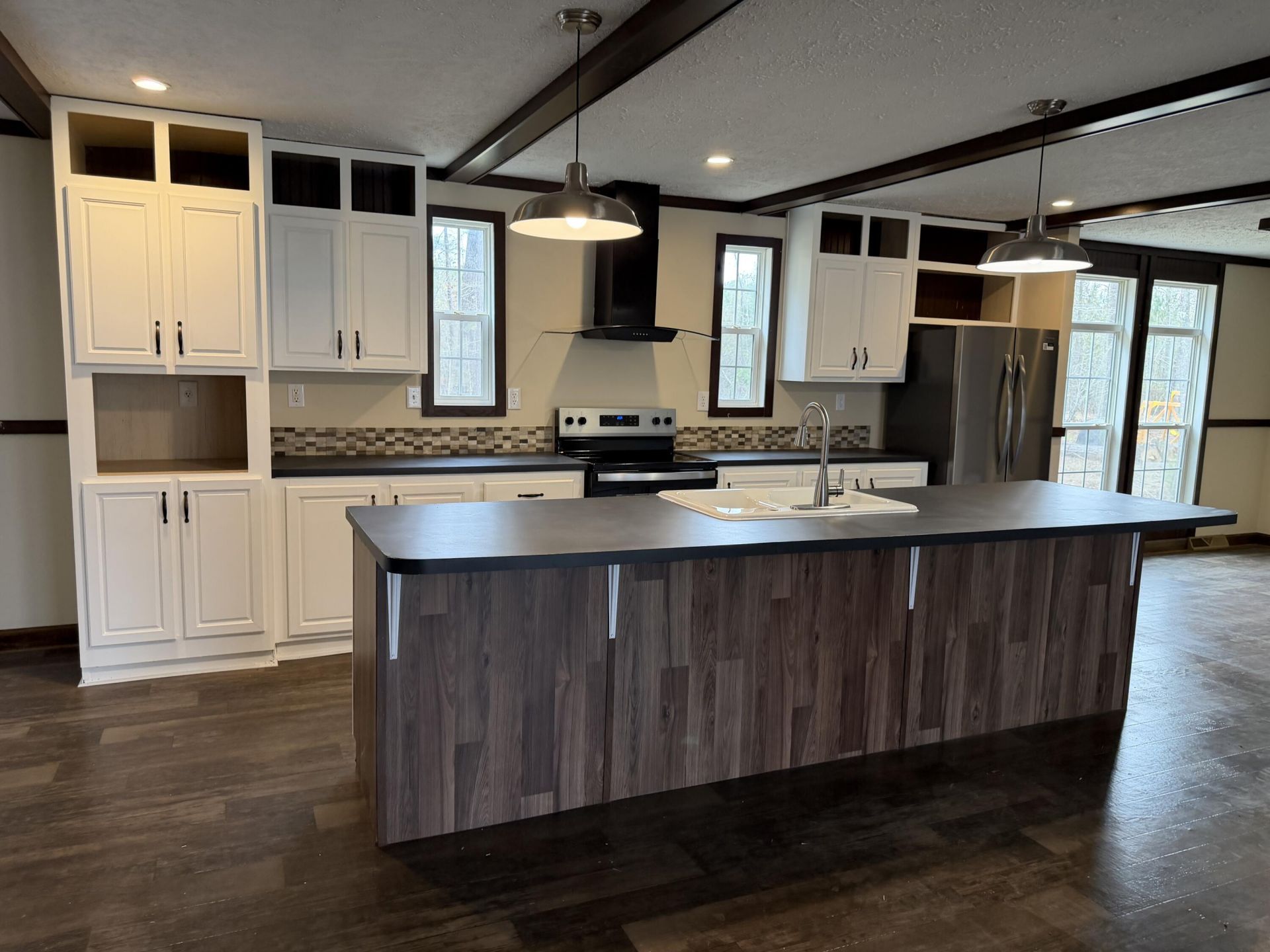 165 Ash Hill Drive Photo 9