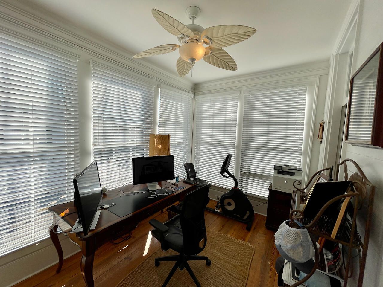 192 Wentworth Street Photo 11