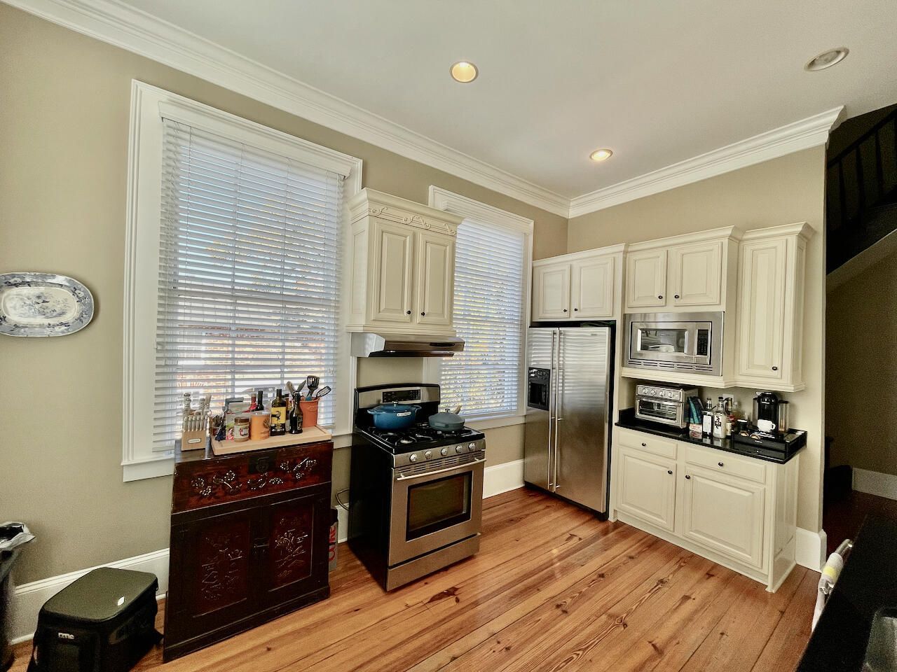 192 Wentworth Street Photo 7