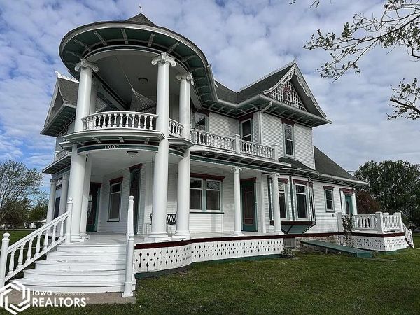1002 Maple Street, Murray, IA 50174