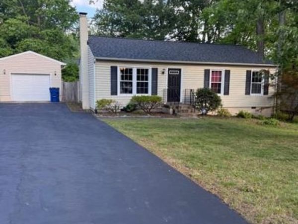 304 DURHAM, FREDERICKSBURG, VA 22407