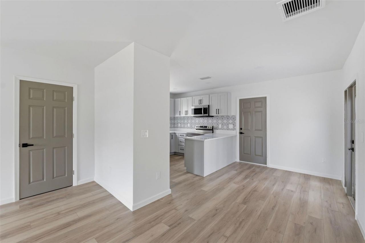 3030 5th Street N, Saint Petersburg, FL 33704 Photo