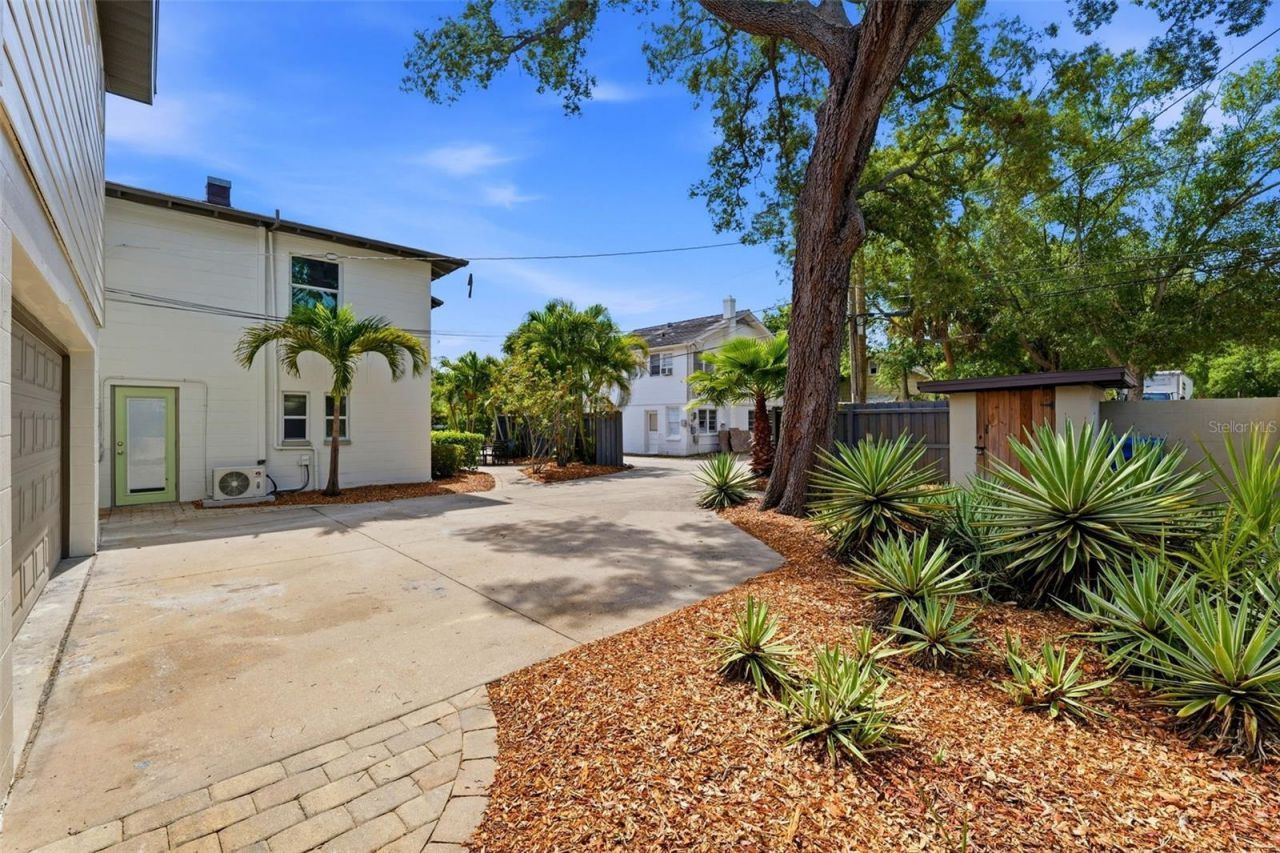 3030 5th Street N, Saint Petersburg, FL 33704 Photo
