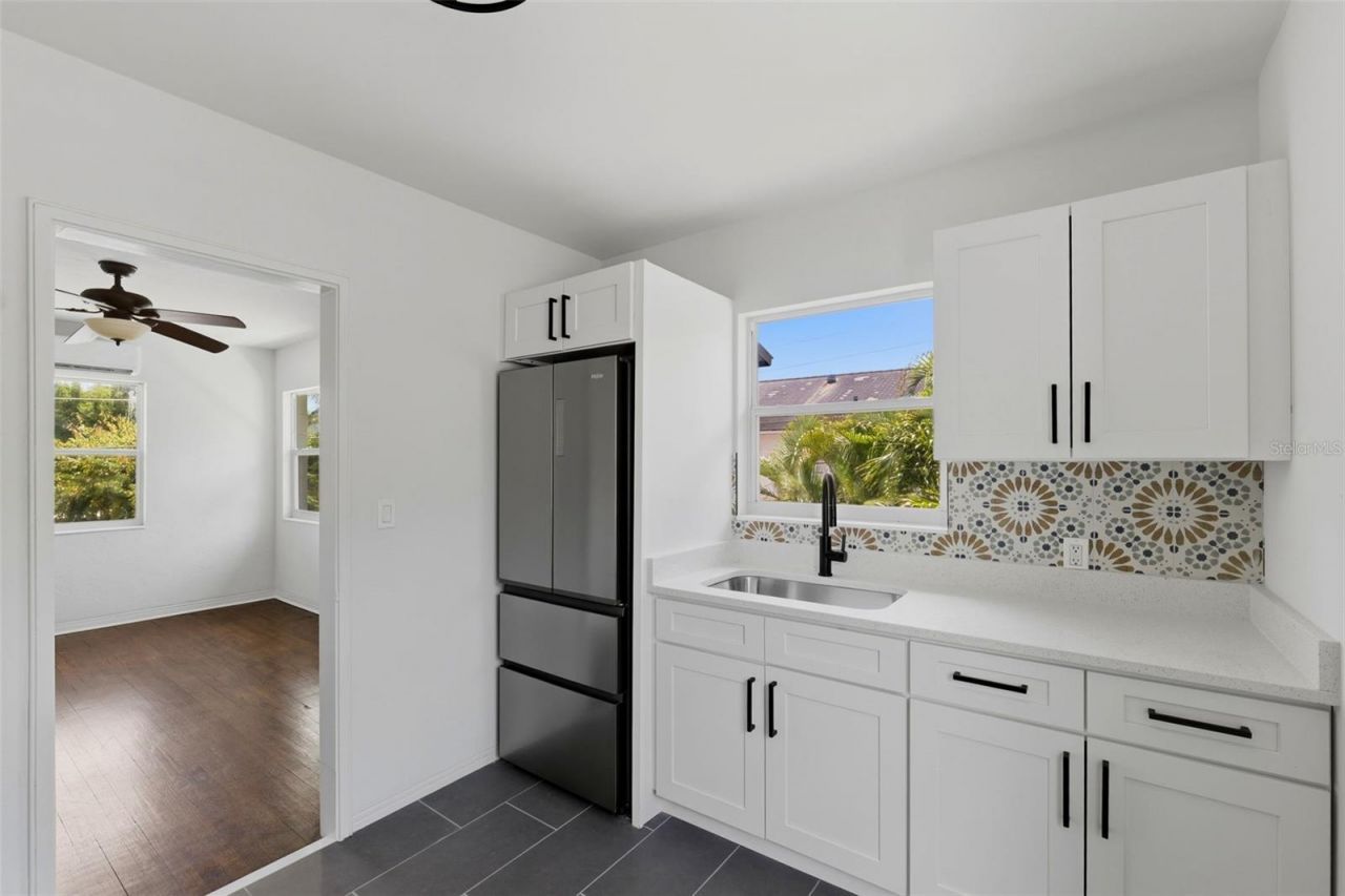 3030 5th Street N, Saint Petersburg, FL 33704 Photo