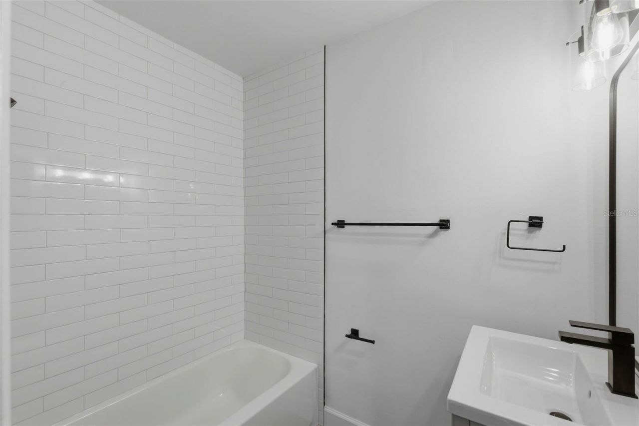 3030 5th Street N, Saint Petersburg, FL 33704 Photo