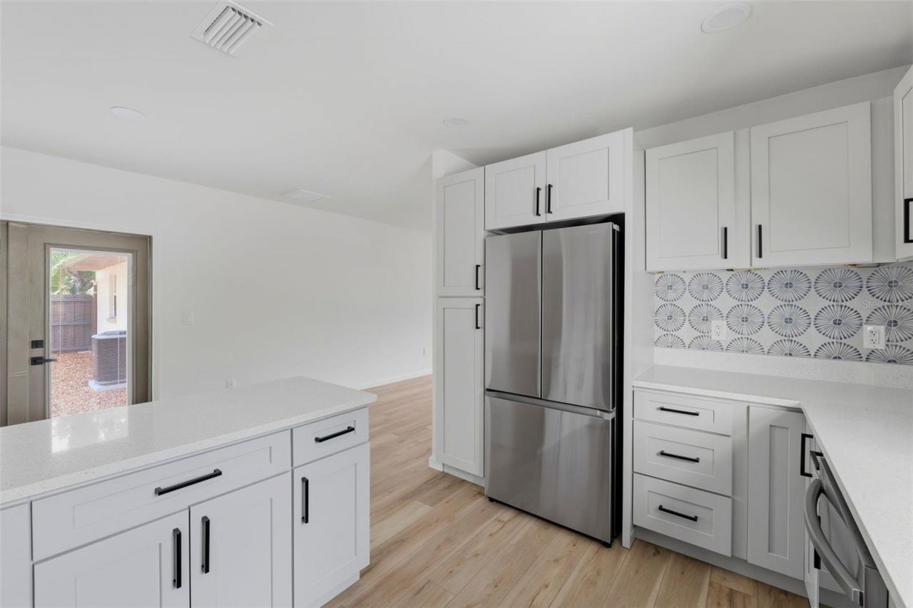 3030 5th Street N, Saint Petersburg, FL 33704 Photo