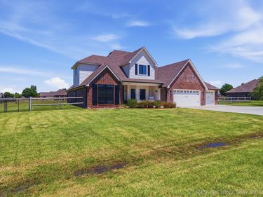 7109 E 143rd Street North, Collinsville, OK 74021