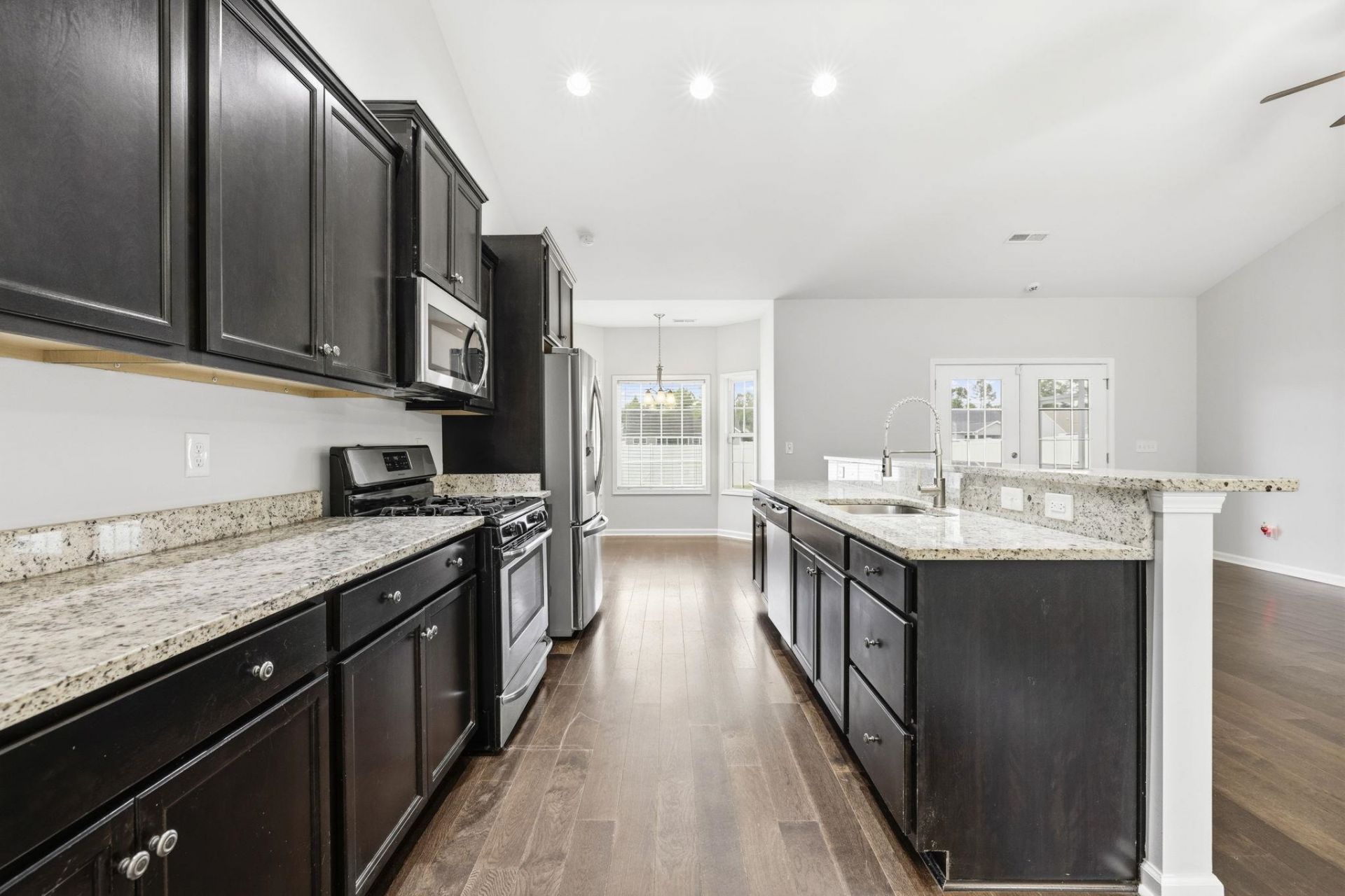 309 Barony Dr.  Photo 10