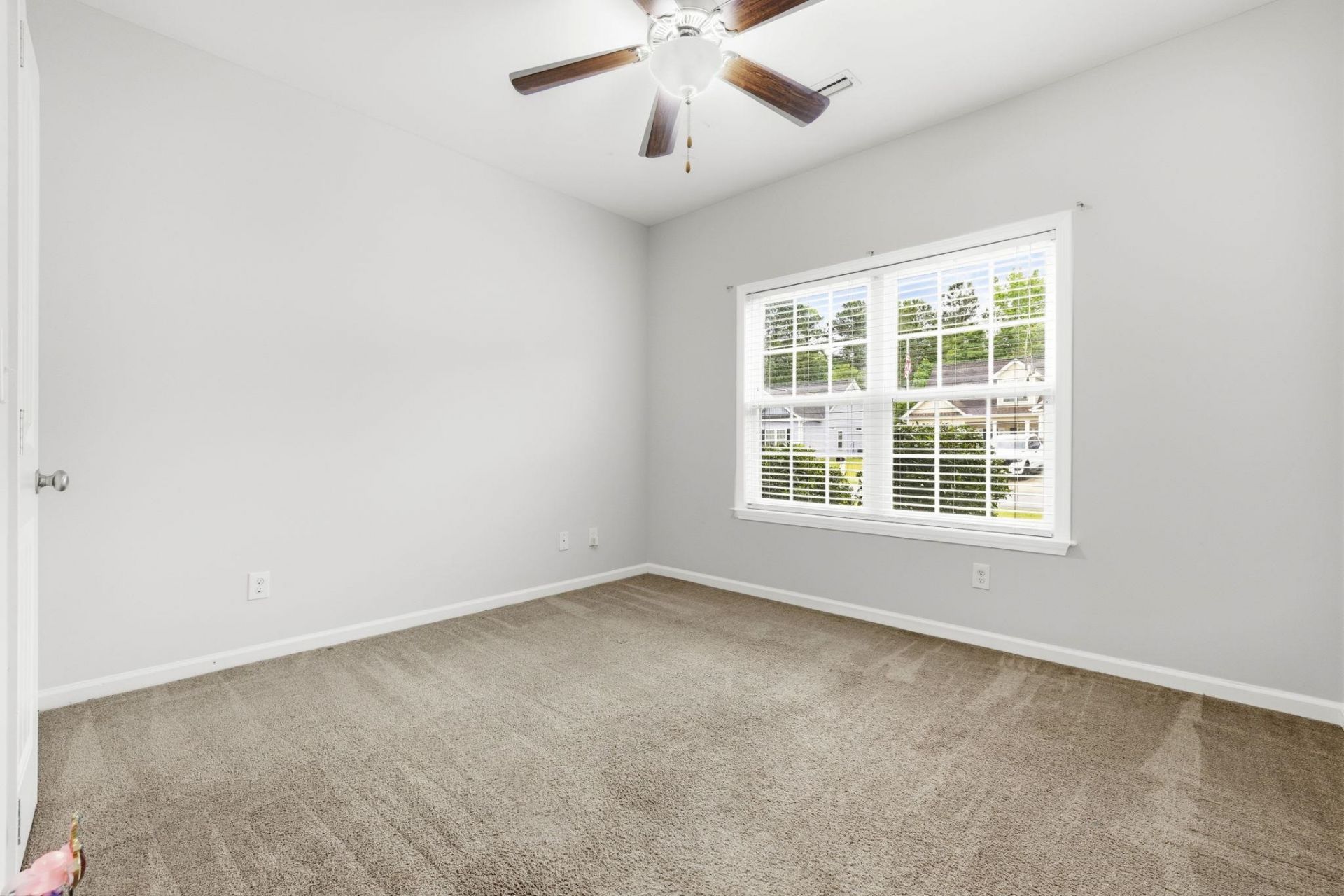309 Barony Dr.  Photo 22