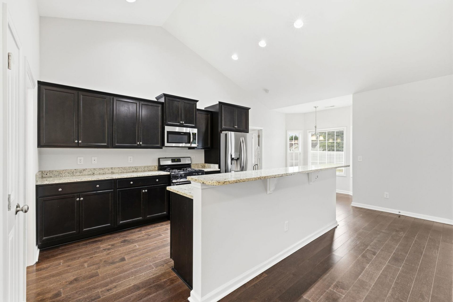 309 Barony Dr.  Photo 7