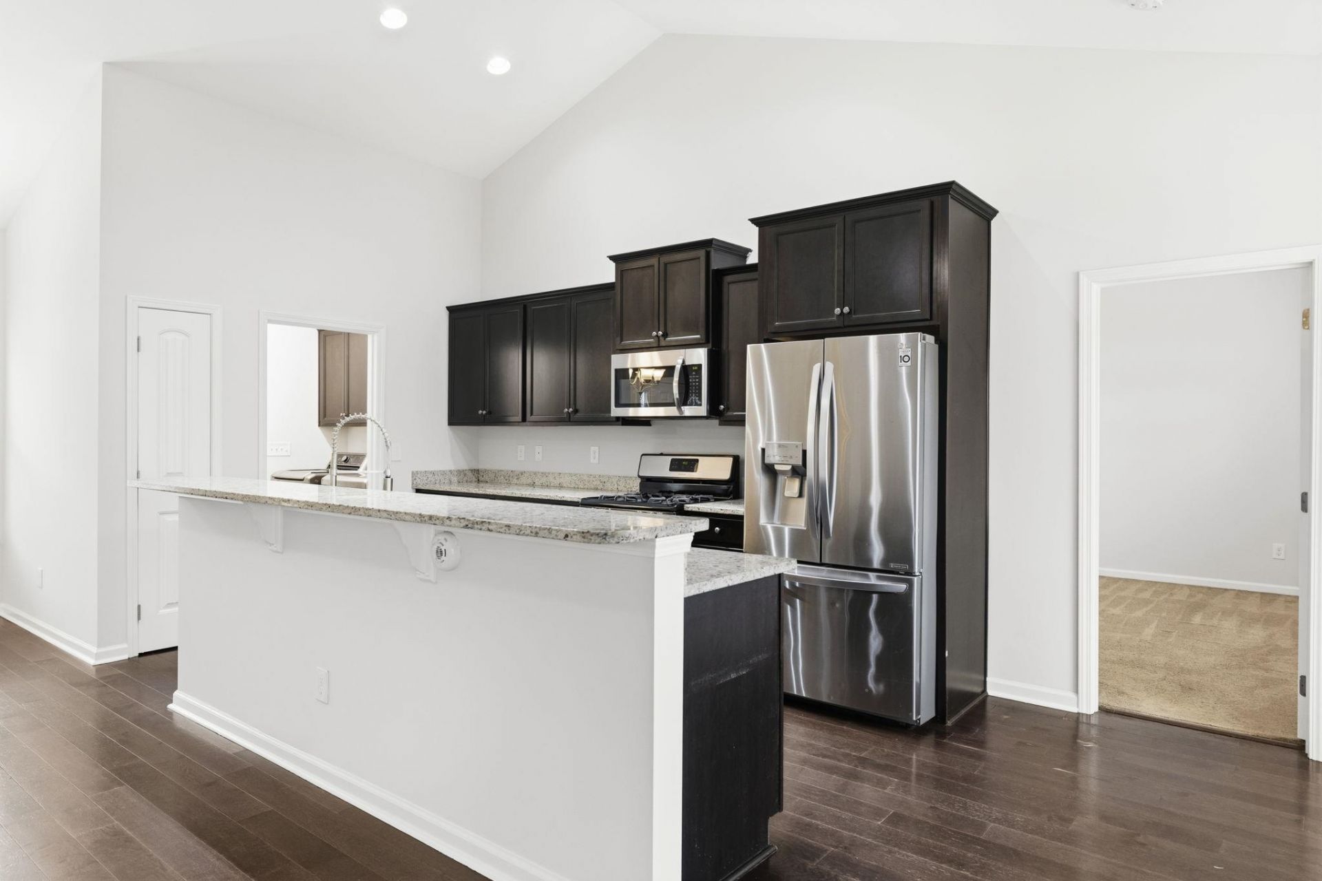 309 Barony Dr.  Photo 8
