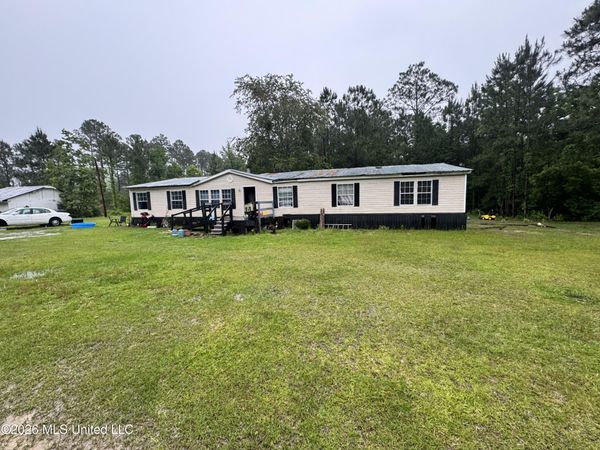 22440 Armes Road, Saucier, MS 39574