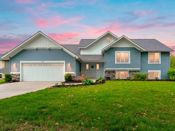1946 Cygnet Drive, Otsego, MI 49078