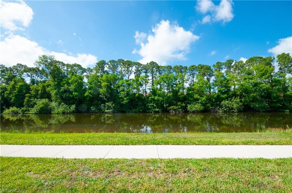 14070 Eagle Ridge Lakes Dr, Unit 202, Fort Myers, FL 33912 Photo