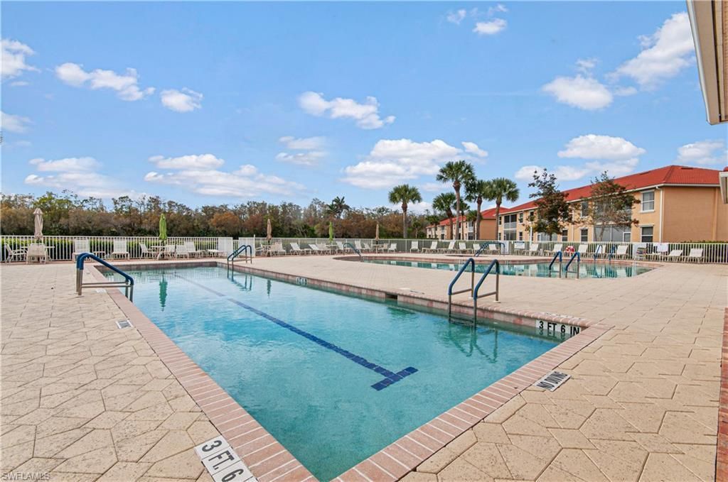 14070 Eagle Ridge Lakes Dr, Unit 202, Fort Myers, FL 33912 Photo