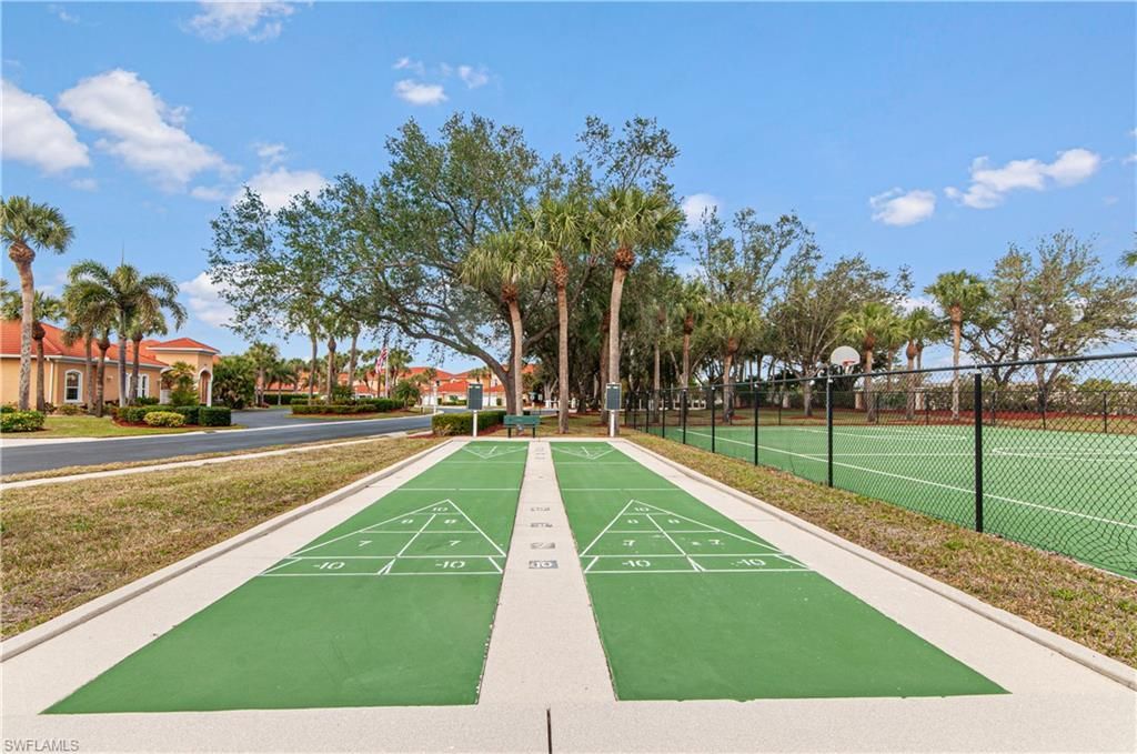 14070 Eagle Ridge Lakes Dr, Unit 202, Fort Myers, FL 33912 Photo