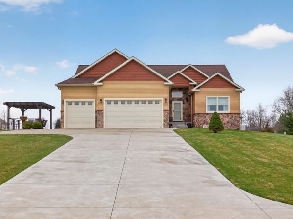 10037 Whitetail Lane, Jackson, MI 49201