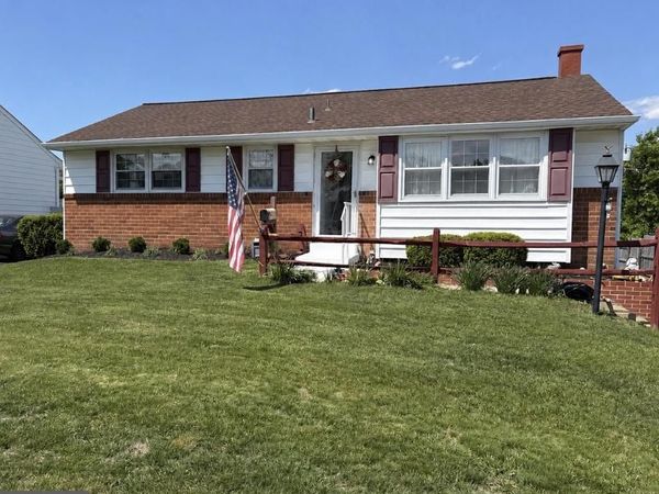 2302 ALISTER DRIVE, WILMINGTON, DE 19808