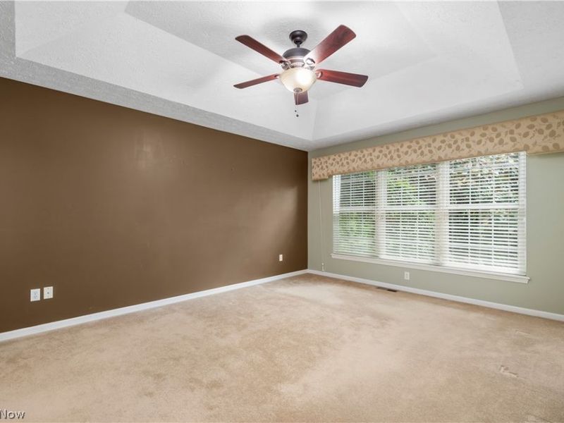 407 Clearbrook Drive , Avon Lake, OH 44012 Photo 12