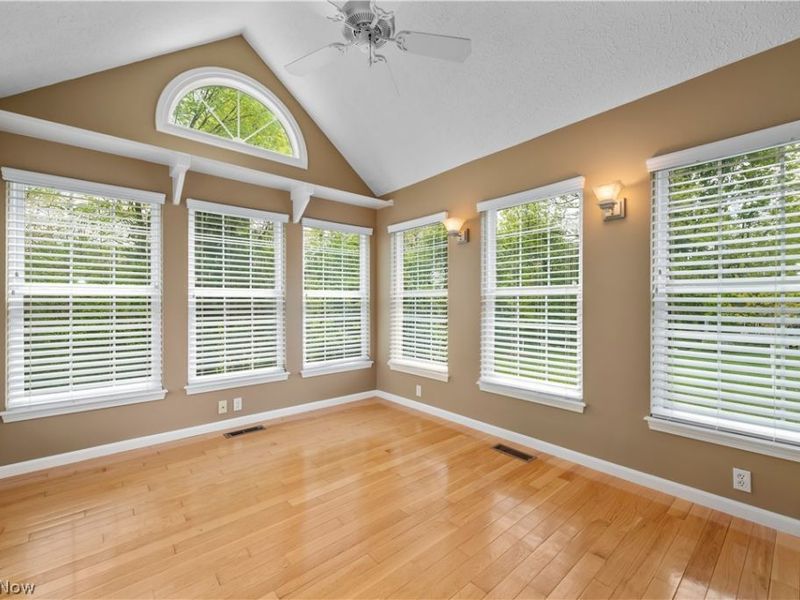 407 Clearbrook Drive , Avon Lake, OH 44012 Photo 23
