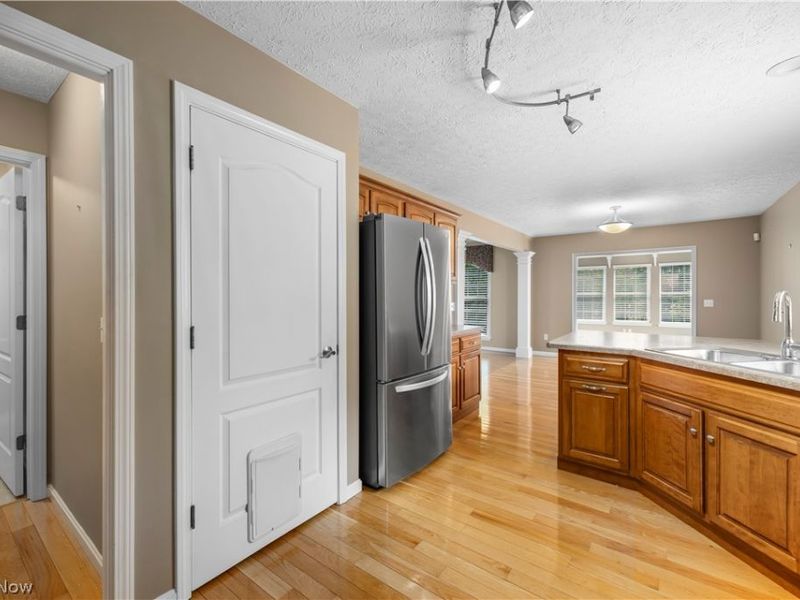 407 Clearbrook Drive , Avon Lake, OH 44012 Photo 27