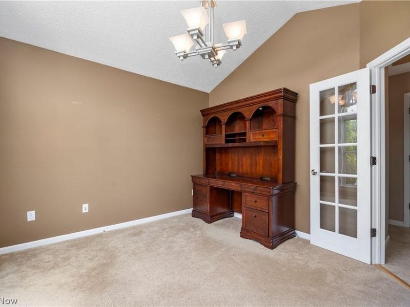 407 Clearbrook Drive , Avon Lake, OH 44012 Photo 5