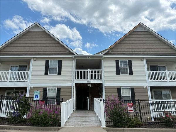 5600 NE 80th Unit 2 A Terrace, Kansas City, MO 64119