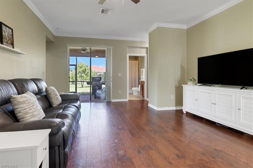 2391 Heydon Cir E, Naples, FL 34120 Photo