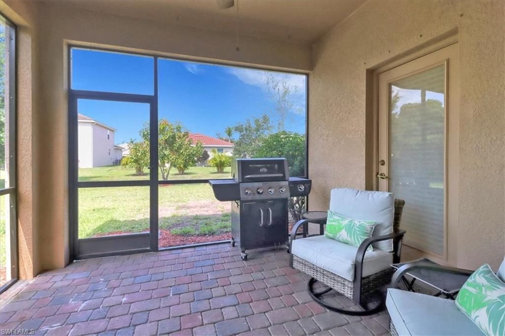 2391 Heydon Cir E, Naples, FL 34120 Photo