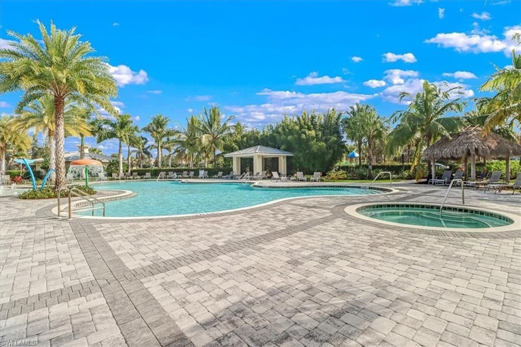 2391 Heydon Cir E, Naples, FL 34120 Photo
