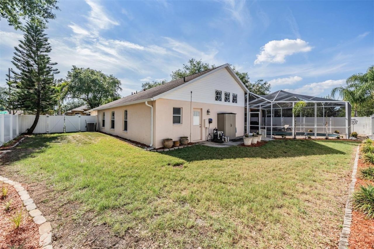 1821 Palm Ridge Place, Valrico, FL 33594 Photo