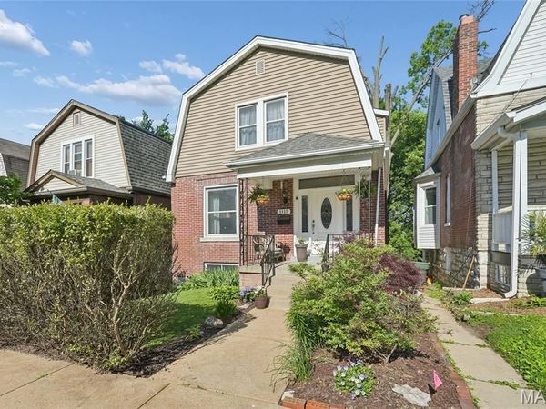1115 Forest Avenue , St Louis, MO 63139