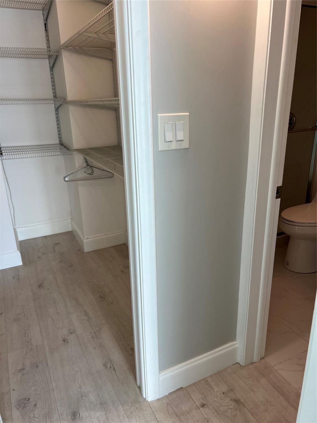 4143 N Ocean Boulevard, Unit 308, Fort Lauderdale, FL 33308 Photo