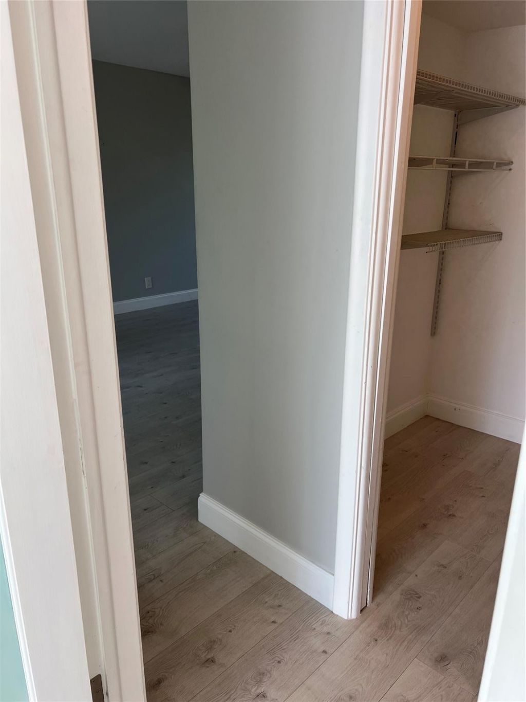 4143 N Ocean Boulevard, Unit 308, Fort Lauderdale, FL 33308 Photo