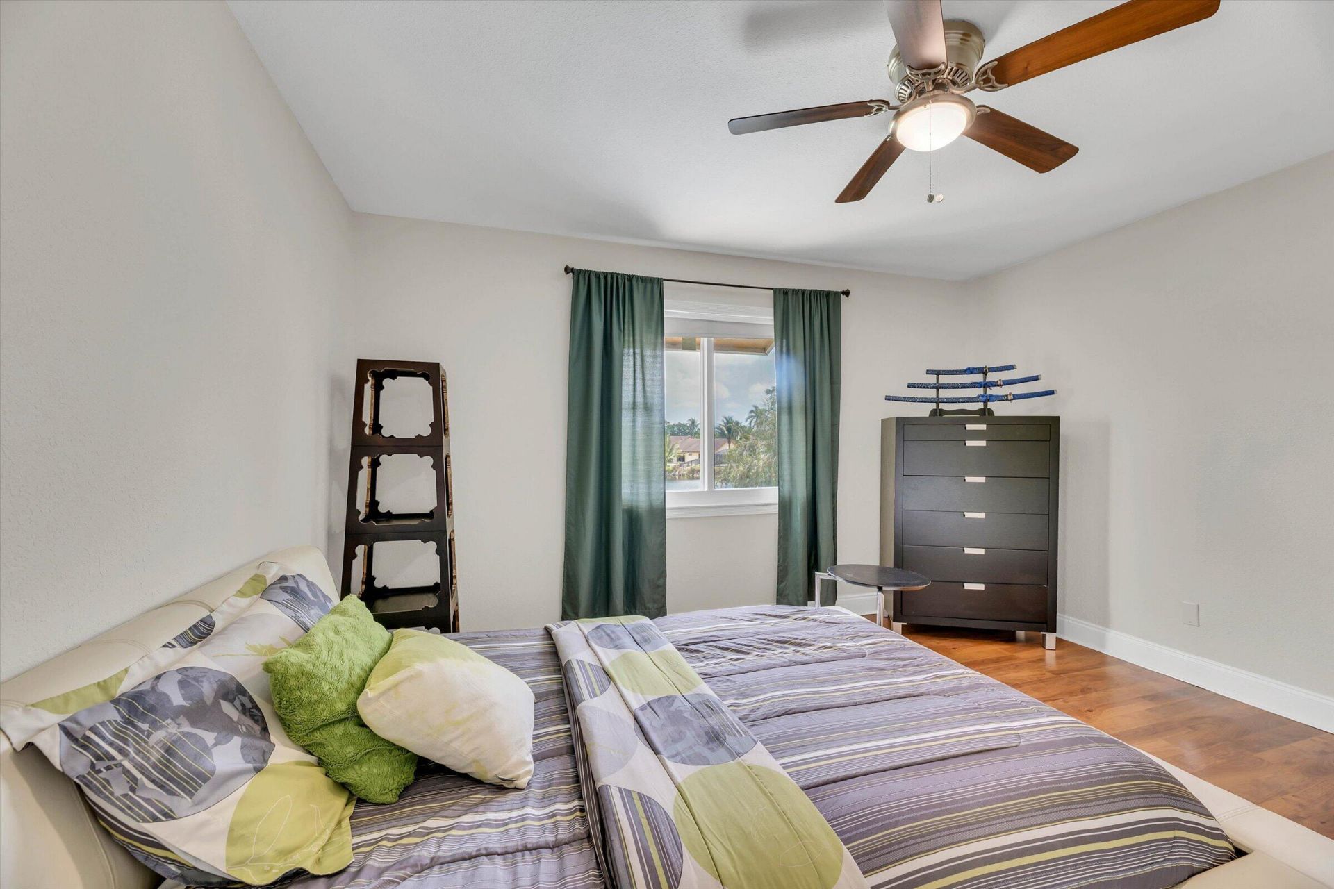 621 SW 98th Terrace, Pembroke Pines, FL 33025 Photo