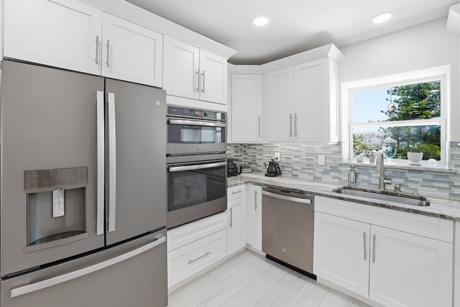 1457 NE Ocean Boulevard, Unit 8, Stuart, FL 34996 Photo
