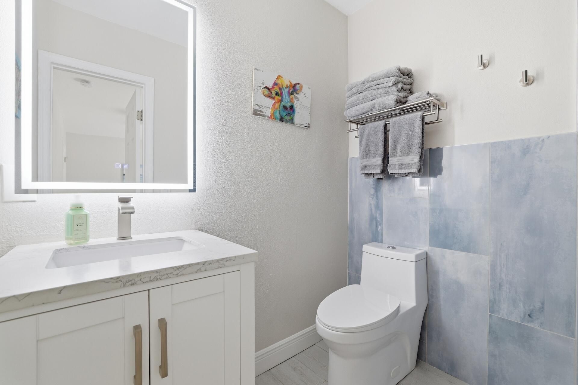 1457 NE Ocean Boulevard, Unit 8, Stuart, FL 34996 Photo