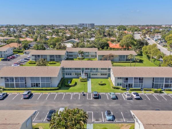 740 W Horizons W W, Unit 203, Boynton Beach, FL 33435