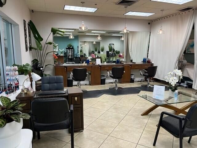 283 Saxony F, Delray Beach, FL 33446 Photo