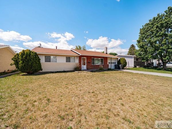 1372 Fairmont Drive, IDAHO FALLS, ID 83404