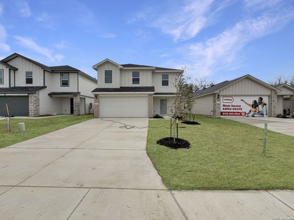 722 JENNIFER WAY, New Braunfels, TX 78130