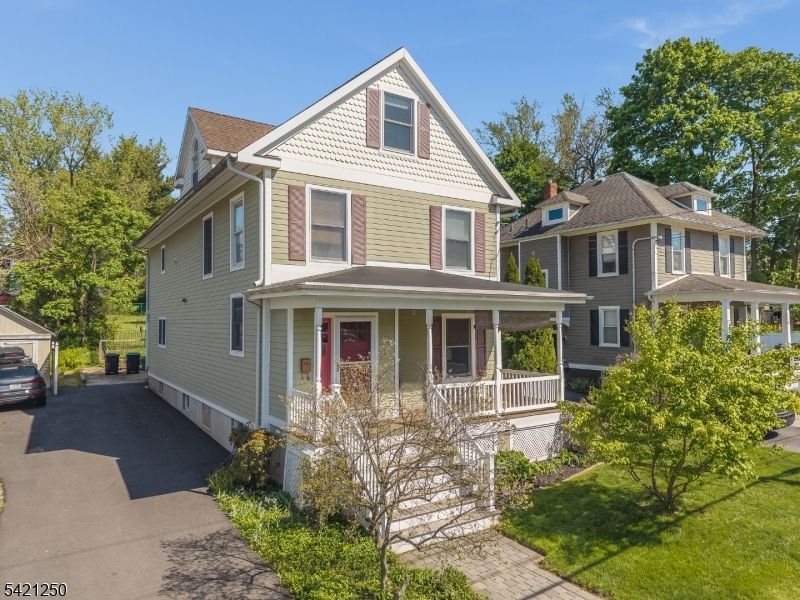 22 Broad St, Flemington, NJ 08822 Main Photo